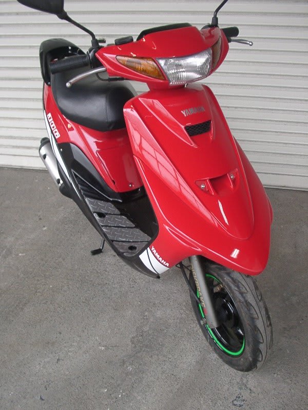 スーパージョグZRtype レッド ストロボカラー - 鈴木自動車 スーパージョグZRtype レッド ストロボカラー - 鈴木自動車
