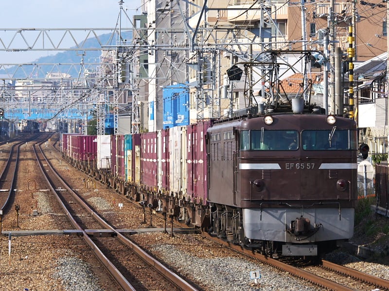 昨年の茶釜！】・・・EF65-57特集 - ～茨木発～鉄道好きの写真日記