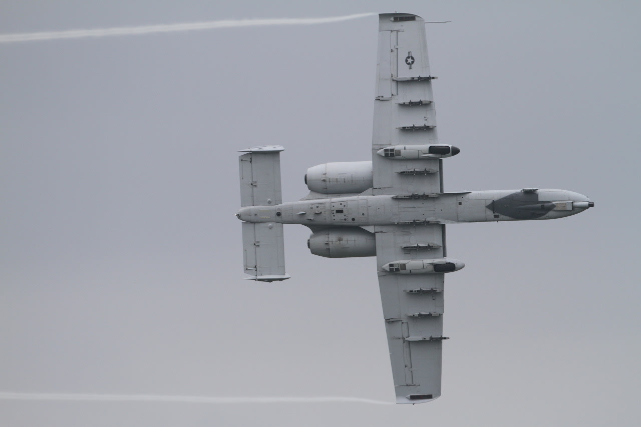 2024.1.11 三沢基地 A-10C サンダーボルトⅡ テイクオフ!! - YouTube