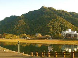 朝夕の涼しさがもたらすもの いざ紅葉へ - <b>長良川温泉</b> ホテルパーク