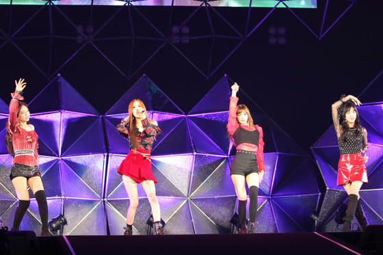 YG、BLACKPINK