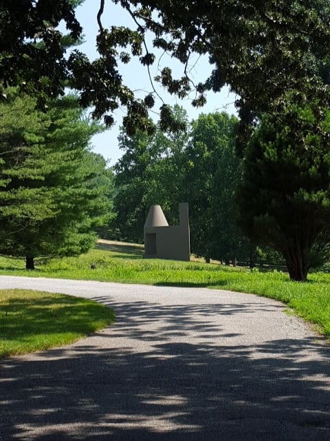 フィリップ・ジョンソンのグラスハウスを訪ねる  