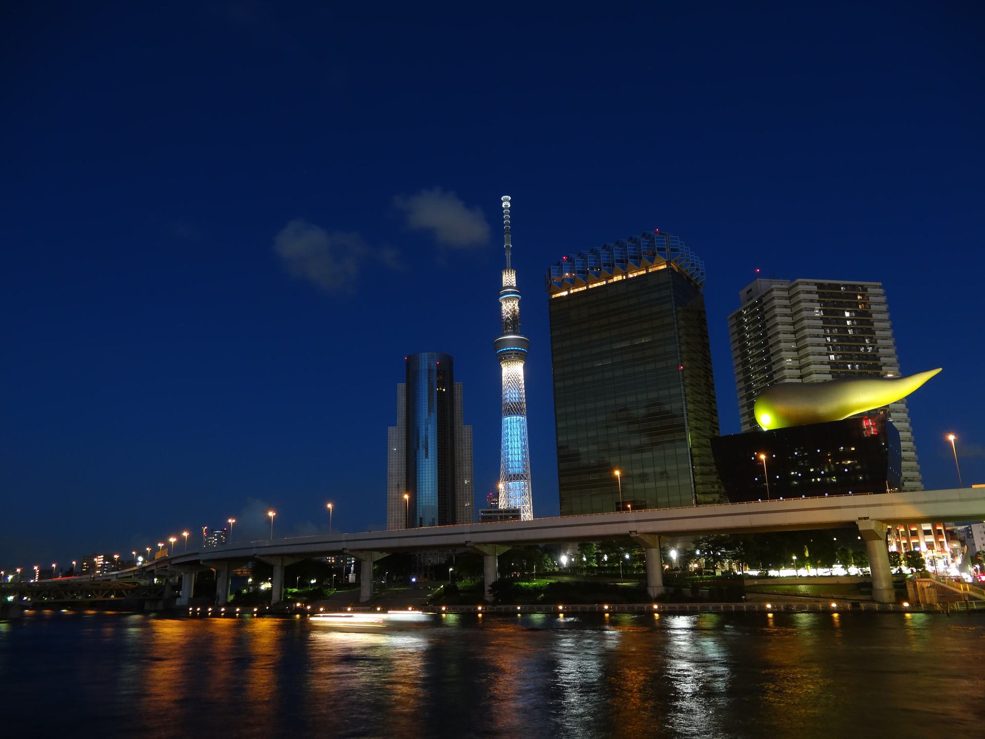 東京スカイツリー In Night 上総の写真 クリックすると壁紙サイズの写真 画像 になります