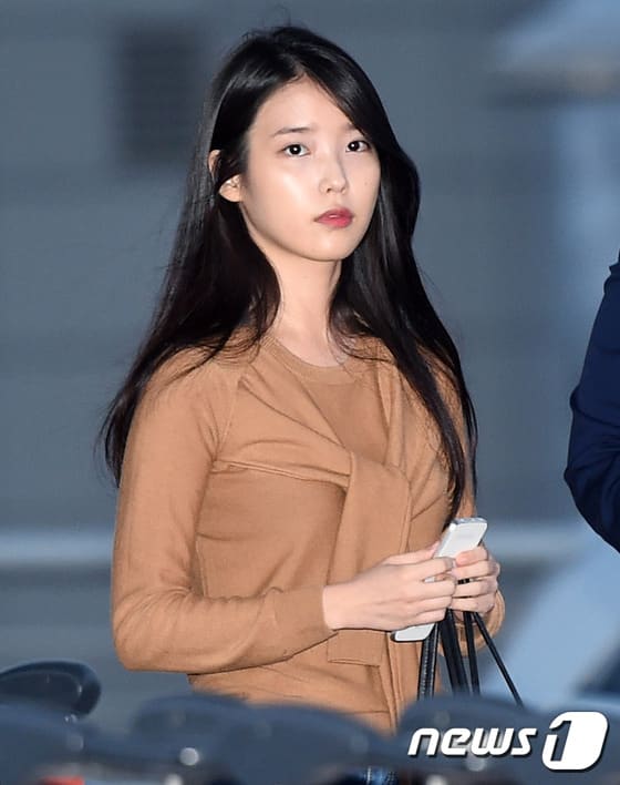 IU、アイユー