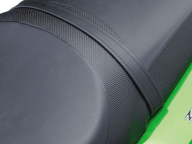 ZZR1400/Ninja ZX-14R MODEL 2014 - ZZR1400 PHANTOM Ninja 黒影 ZZR1400/Ninja ZX-14R MODEL 2014 - ZZR1400 PHANTOM Ninja 黒影