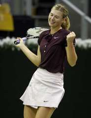 シャラポワ、まず1勝！（WTAチャンピオンシップ） - マリア <b>...</b>