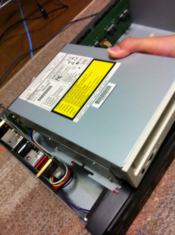 ALESIS Masterlink ML9600のHDD交換。「HDVD to reset HD ERROR ALESIS Masterlink ML9600のHDD交換。「HDVD to reset HD ERROR