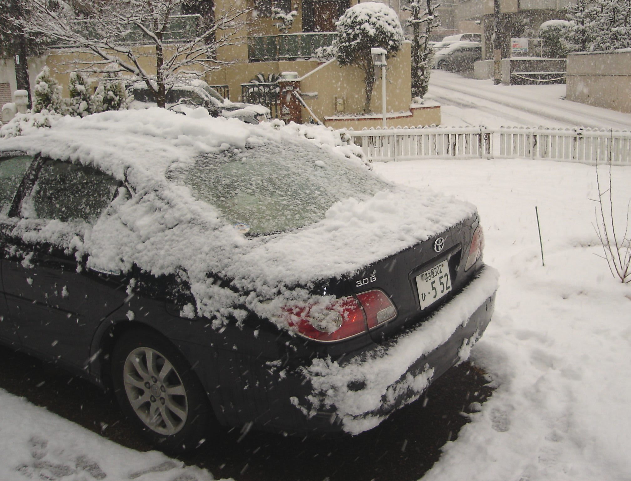 高級車こそ雪に注意 いーなごや極楽日記