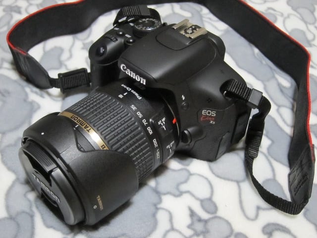 Canon EOS kiss X5 - 8FACTORY