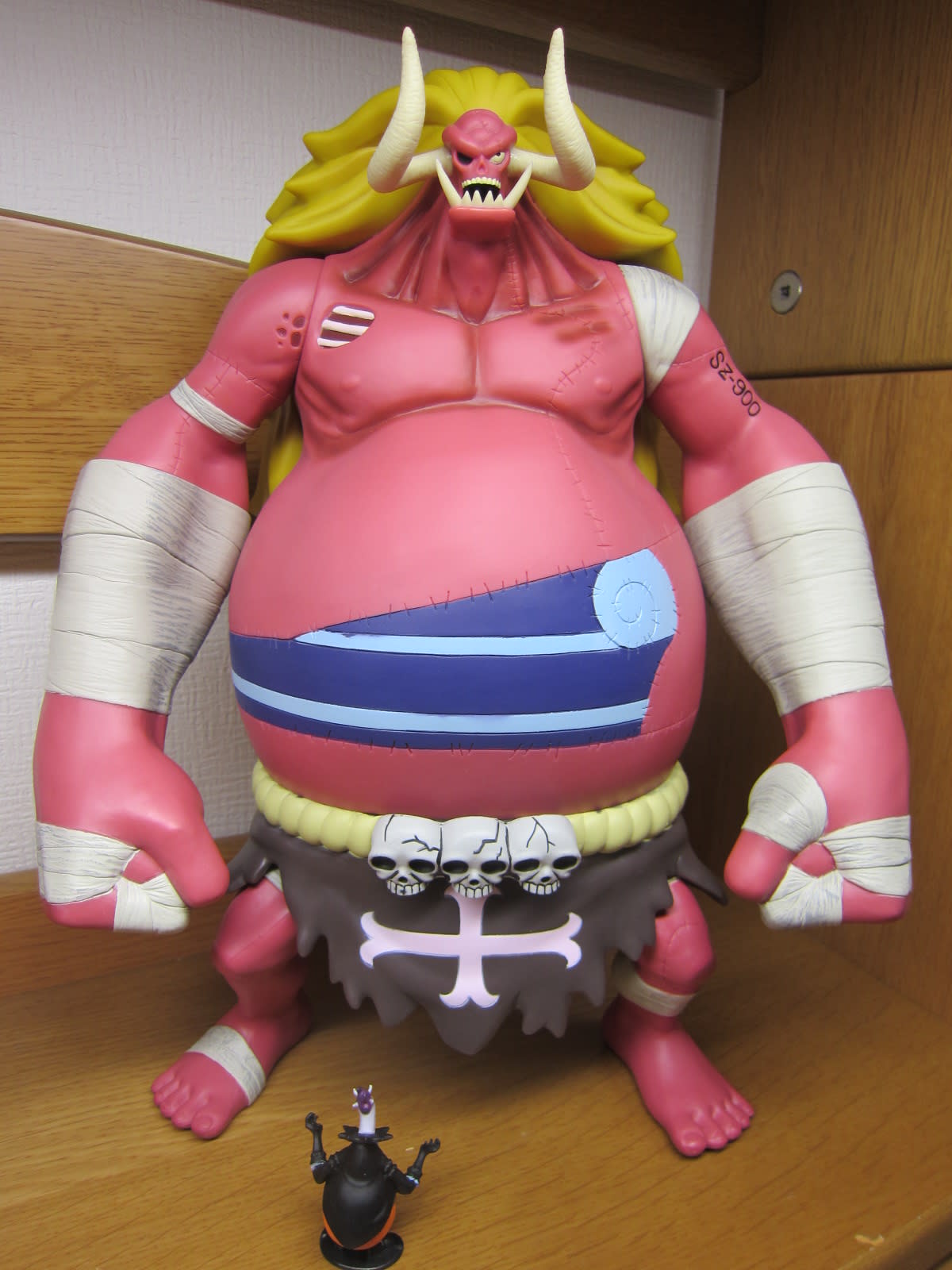 1/144 WORLD SCALE ONE PIECE オーズ - 南国の遊び部屋