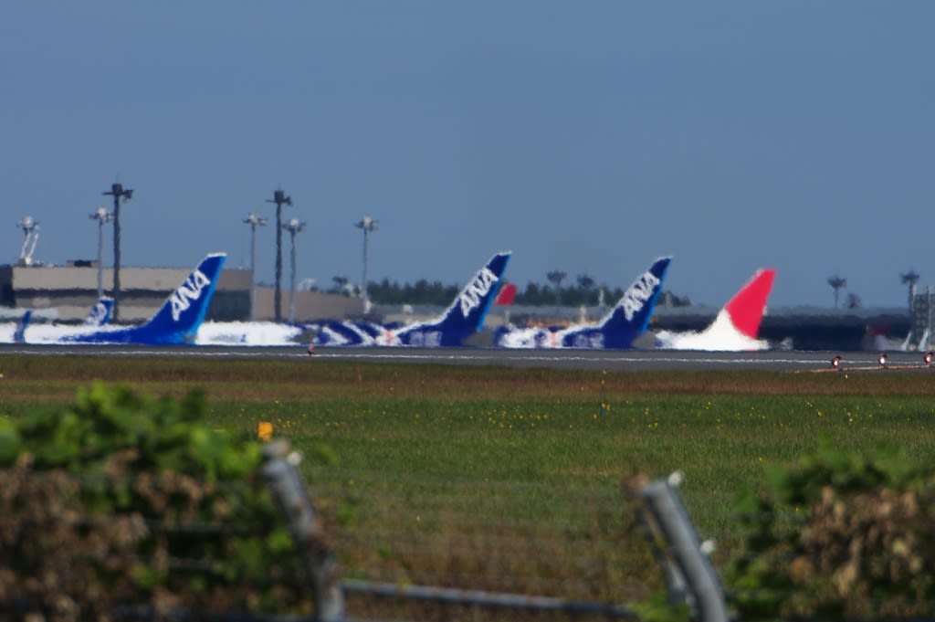 2011年10月26日:成田空港(787商業運航初便・ANA7871便 2011年10月26日:成田空港(787商業運航初便・ANA7871便