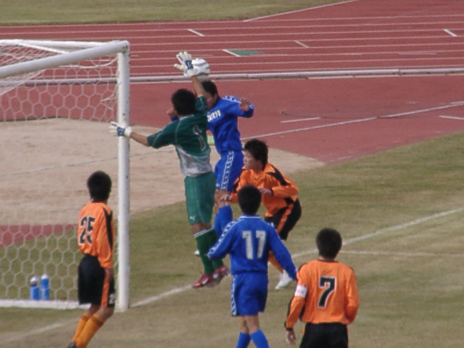 ２００５ １１ ２０ 山口県高校選手権決勝 多々良 西京 Ryonagaの 通勤準急スタジアム行き２