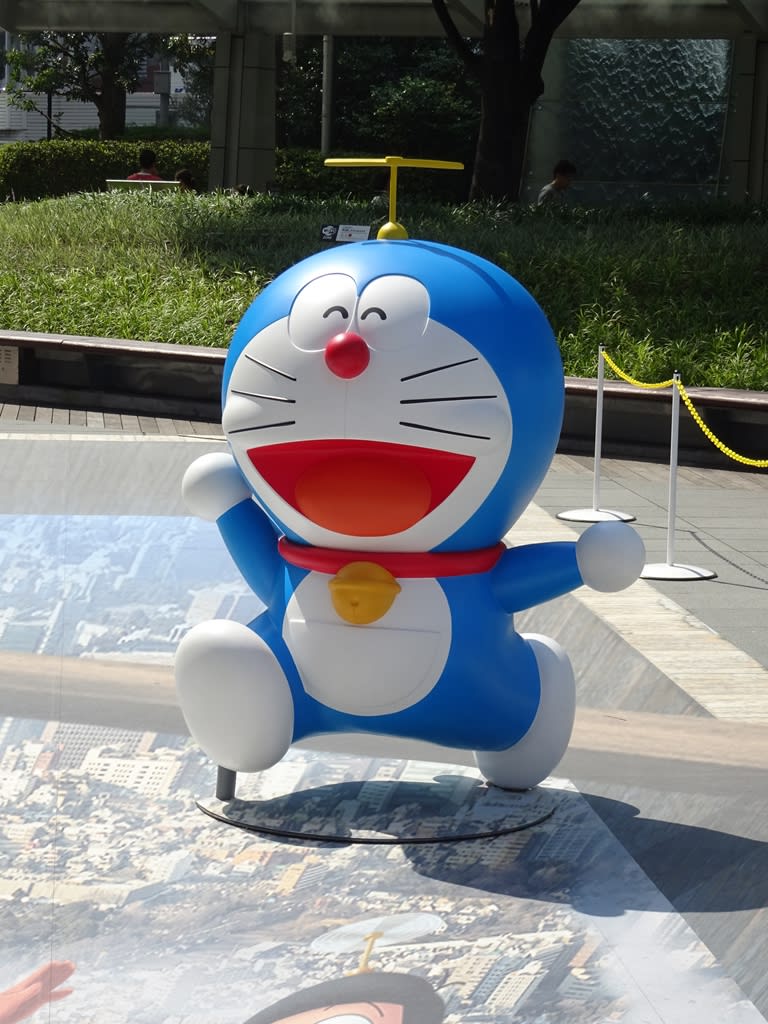 ご当地ドラえもん　66個 赤外線コントロールモデル「ドラえもん Go！Go！ タイムマシン