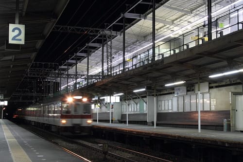 高架線開業前夜の風景 - 近鉄佐田駅前写真館