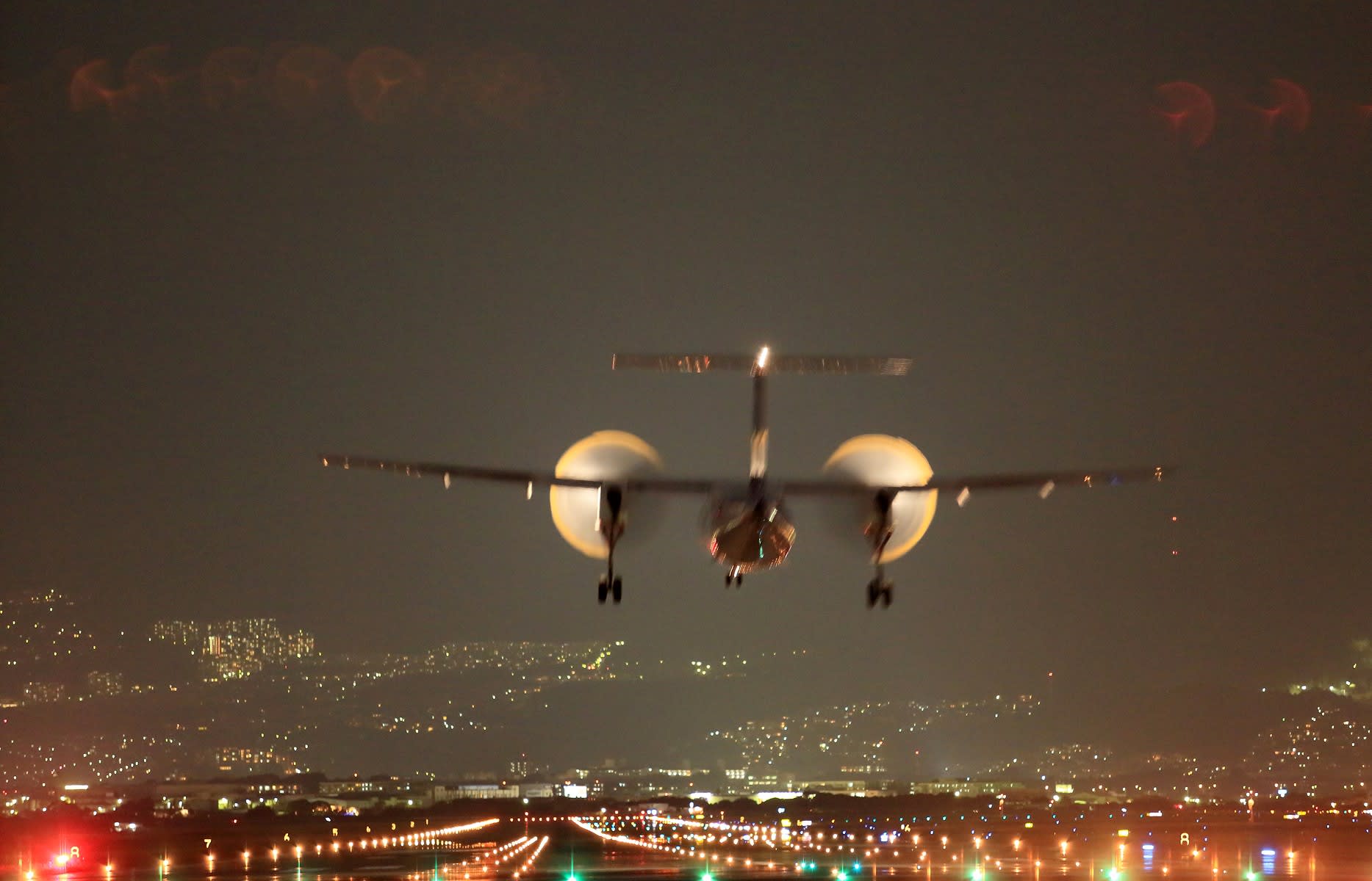 夜の伊丹空港(千里川)の壁紙その1(計16枚) 壁紙&日々駄文 夜の伊丹空港(千里川)の壁紙その1(計16枚) 壁紙&日々駄文