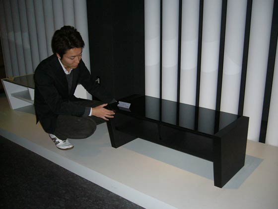 UV塗装センターテーブル(ブラック)
