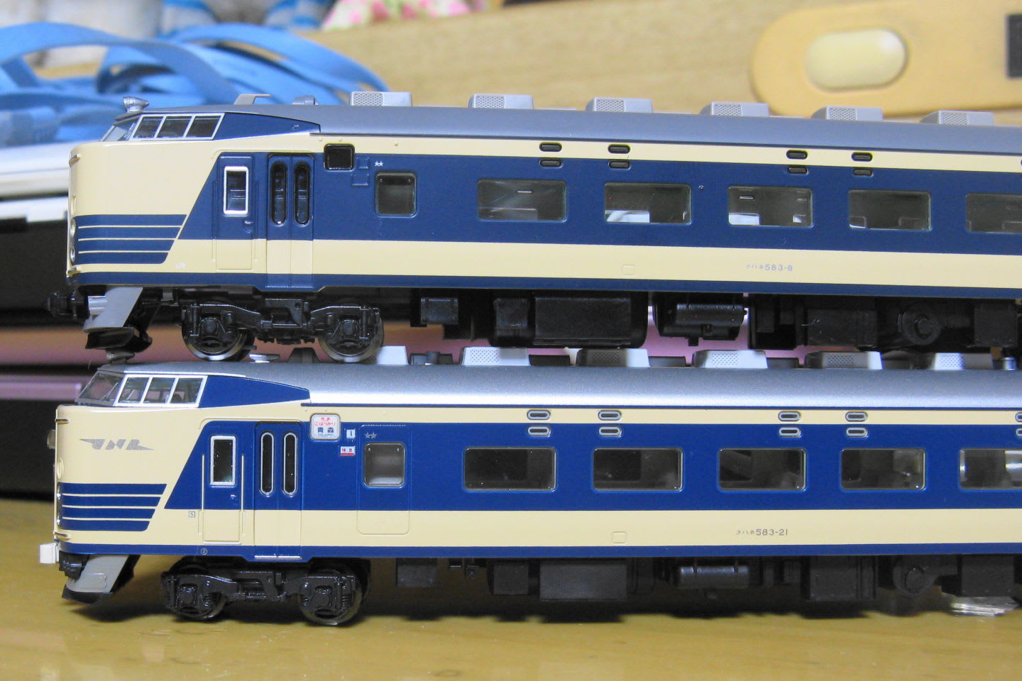 TOMIXのJR583系電車（JR東日本N1・N2編成・床下黒色セット）を買う - Kボーイの根岸線日記