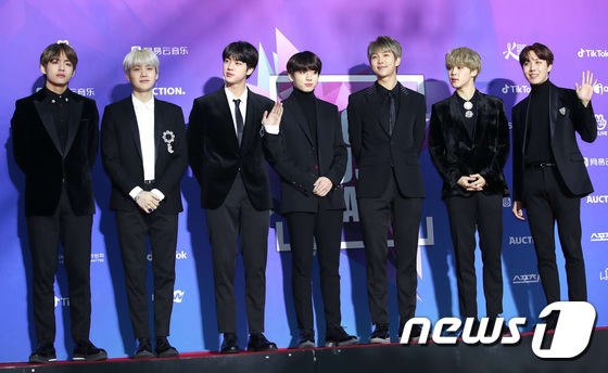 防弾少年団、BTS