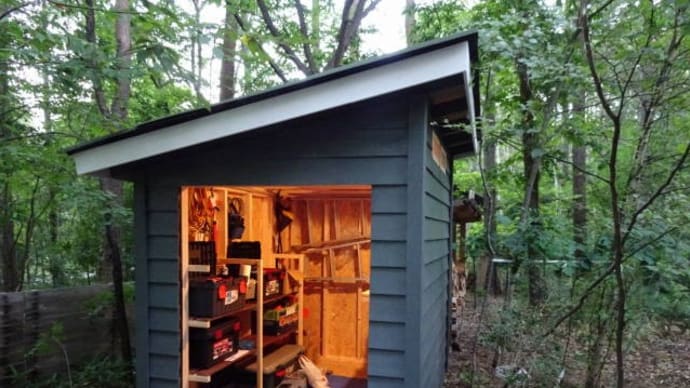 物置小屋をDIY(9)破風板と鼻隠しを取り付け