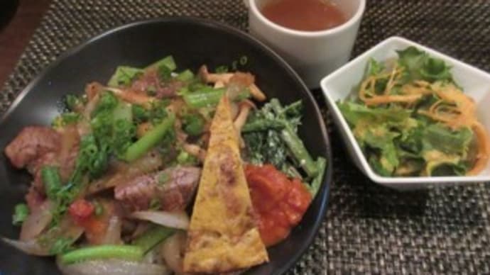 「ジュイップ」の5月10日の日替わりランチは、牛赤身肉のサイコロステーキ丼