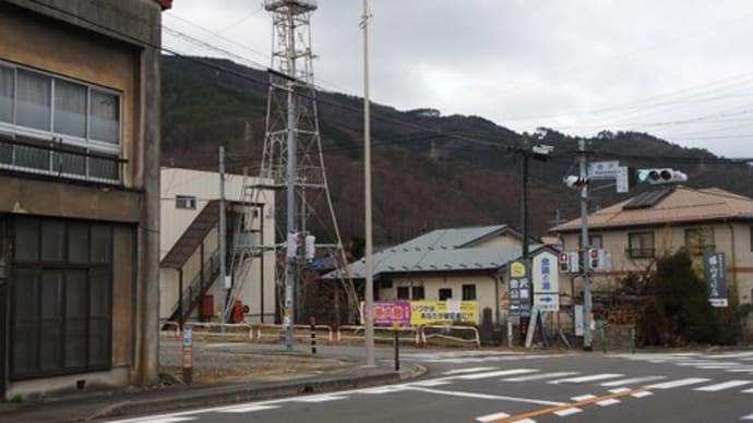茅野市金沢の火の見櫓 ○