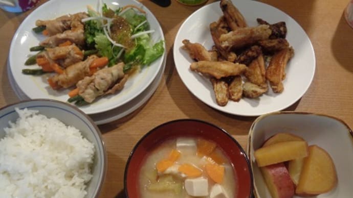 手羽中とごぼうの甘辛の晩御飯