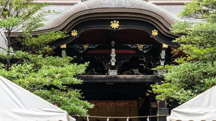 文墨祭【鶴岡八幡宮 白旗神社】白旗神社の御祭神である歌人実朝を偲ぶ