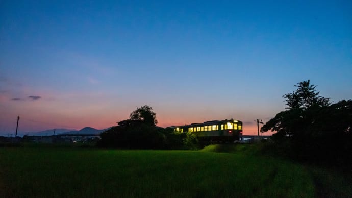 夕暮れの列車