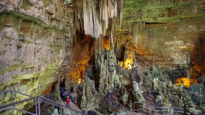 カステラーナ・グロッテ Castellana Grotte