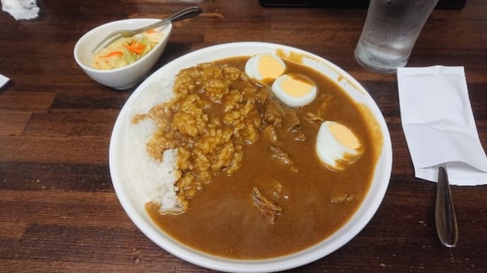 3月17日(金) カレーの日『ピレーネ』