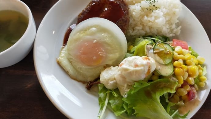 羅針盤で食事