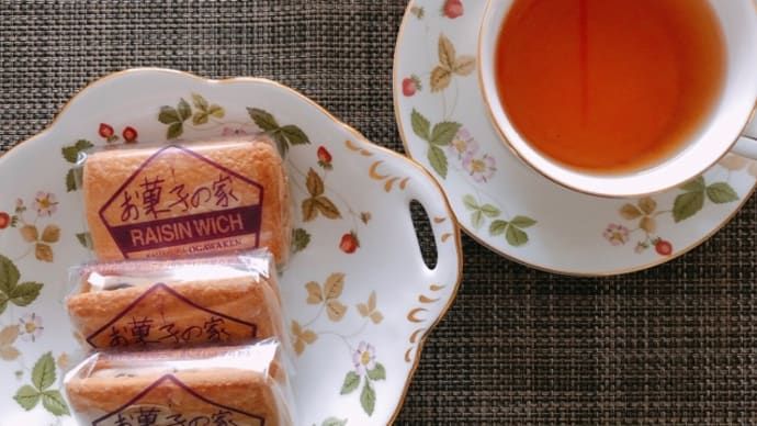 オーガニックの春摘み紅茶でおうちカフェ