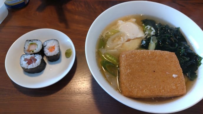 休日ランチは定番のうどん