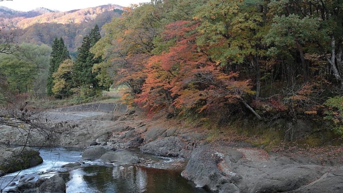岩手紅葉めぐり 西和賀町・弁天島 前半