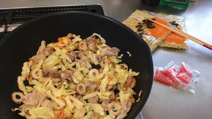 焼そば(^_^)15円麺と吉野家紅生姜
