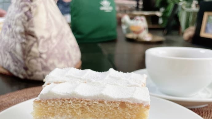 「桃のショートケーキ」