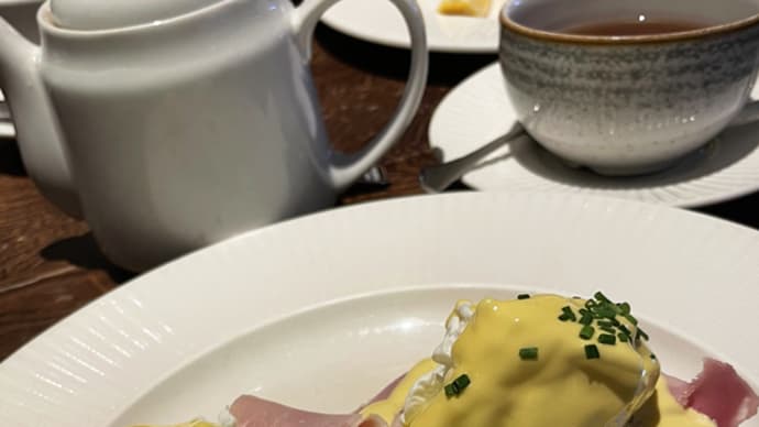 BIG SMOKE TAPHOUSE & KITCHEN@London Heathrow「Eggs Benedict」