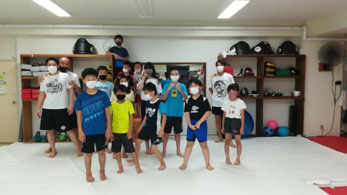 (木)キッズ格闘技クラス18:30~