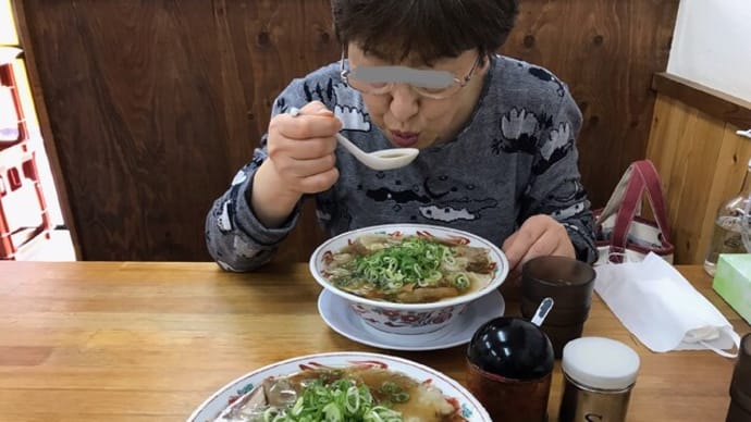 タマネギを干す
