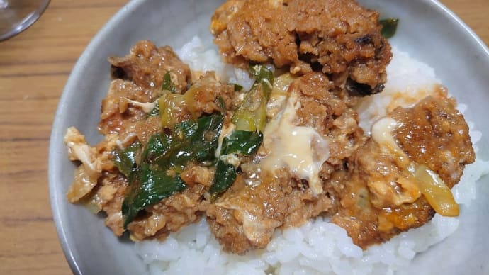 牡蠣フライの玉子とじ