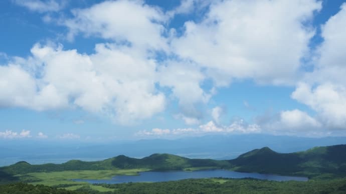 湖沼展望♪...初めての猫魔ヶ岳(2021.7.25)#2 山頂から猪苗代湖・桧原湖・小野川湖・秋元湖、そして猫石からは雄国沼も