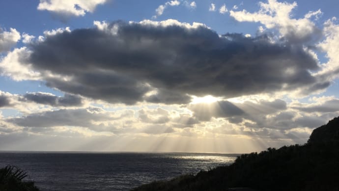今日の天使の梯子✨〜八丈島藍ケ江〜