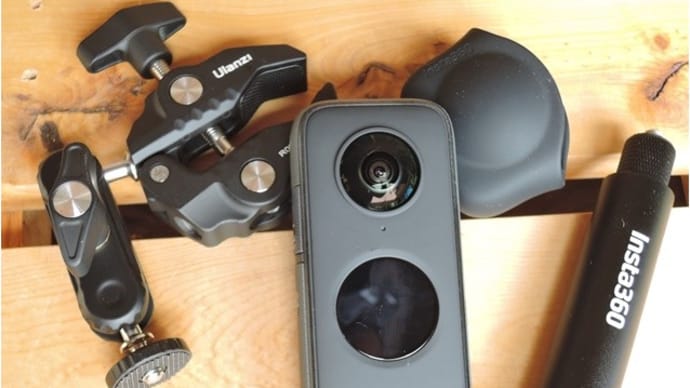 ３６０度動画カメラ　Insta360　ONE　X2