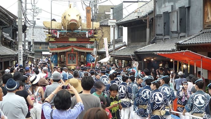 佐原大祭夏まつり 武甕槌命の「のの字廻し」の写真と動画を