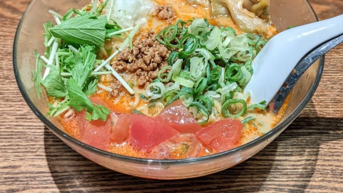 金沢文庫 中華そば うめや 冷やし豆乳担々麺