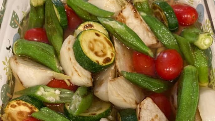 夏野菜の焼き浸しとブロッコリーと海老・白舞茸のパスタ