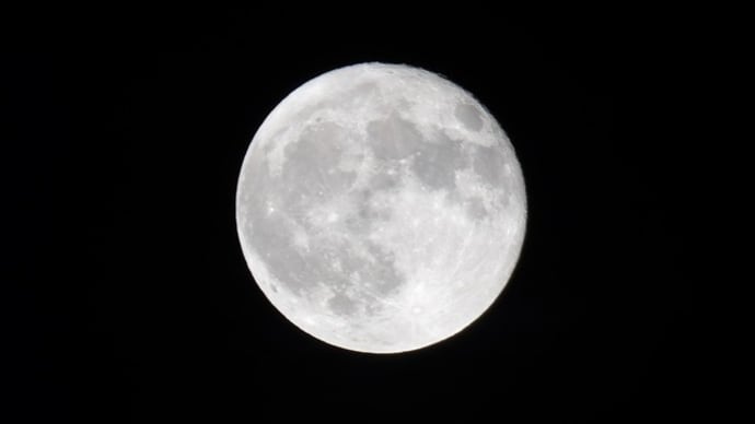 昨夜の満月