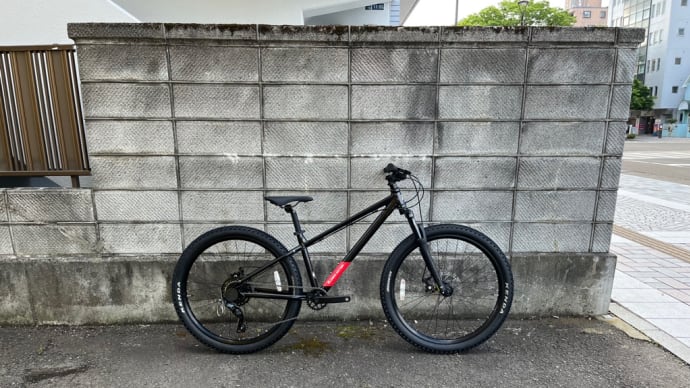 CROSSSECTION TRIGGER入荷しました。
