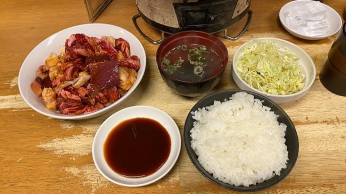 ホルモン焼肉 たか家
