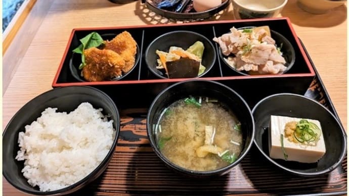 大阪 淀屋橋 小ぼけでランチ
